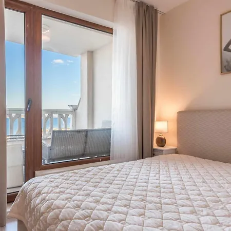 Azur Del Mar Seaview Apartment Varna